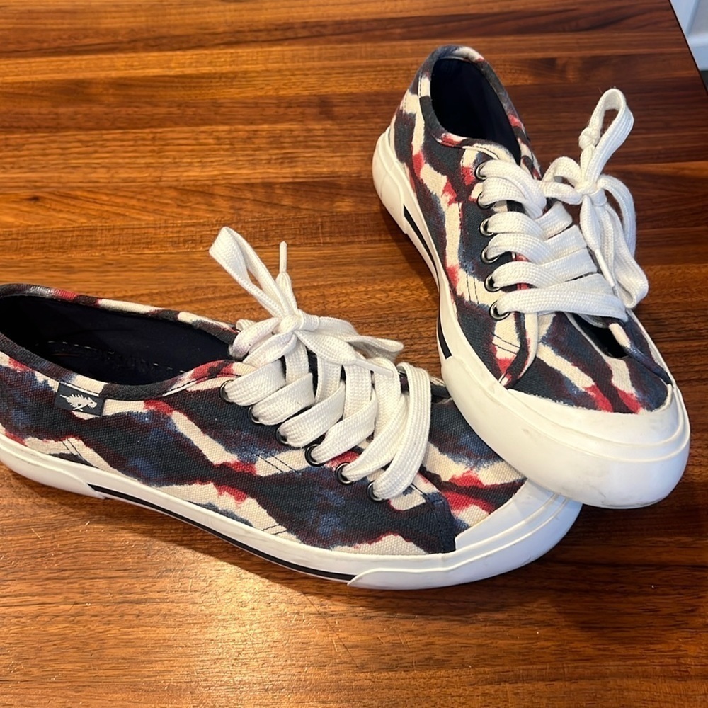 Rocket Dog Womens Jumpin Boca Canvas Flat Sneaker Shoes Tie Dye Size 9.5